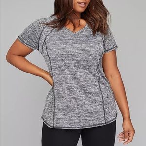 LIVI MOISTURE WICKING ACTIVE TEE SIZE 22/24
